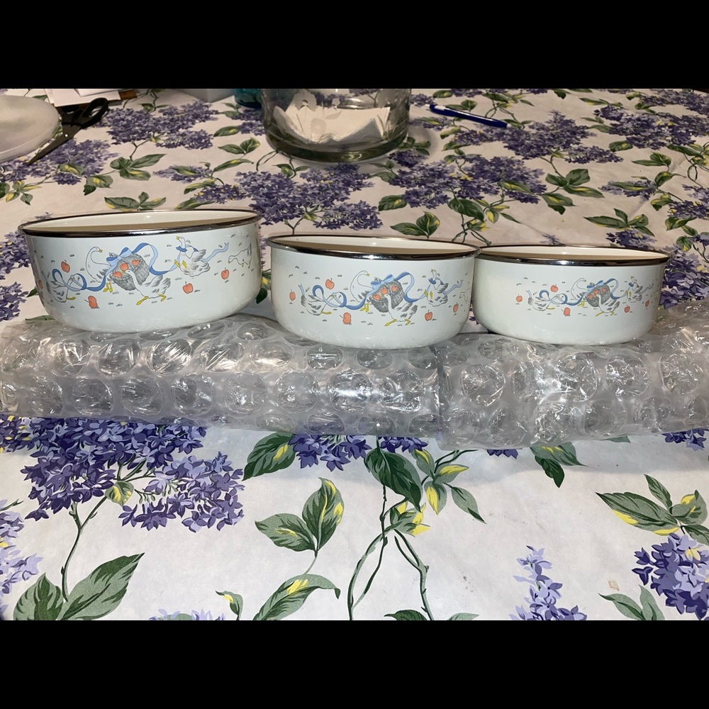 Happy Geese Lincoware 3 Bowl Set